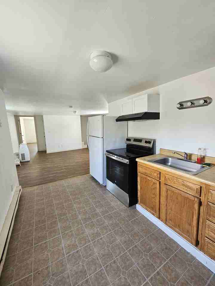 29 29 North New StreetApt B #1 - Photo 3 of 9