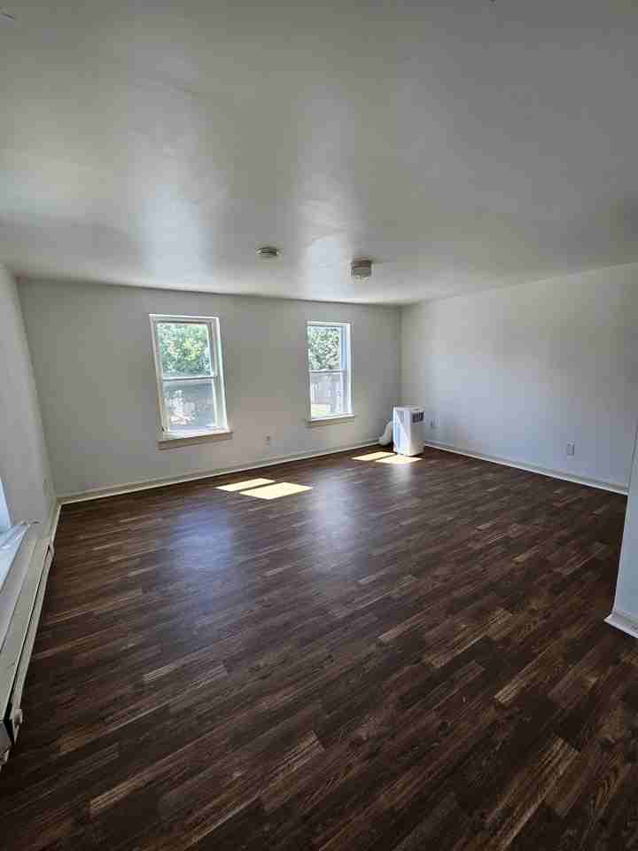 29 29 North New StreetApt B #1 - Photo 7 of 9