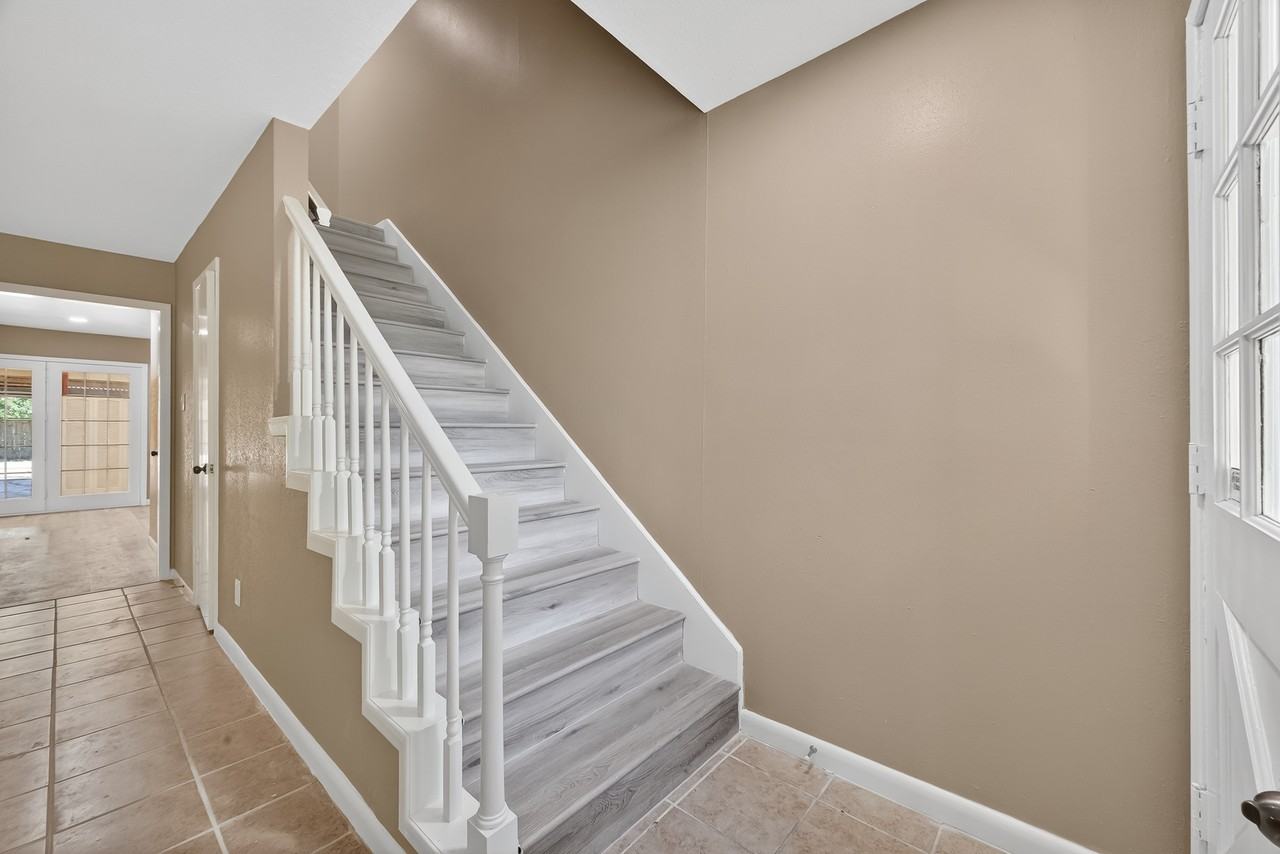 6710 Biggs Court - Photo 3 of 10