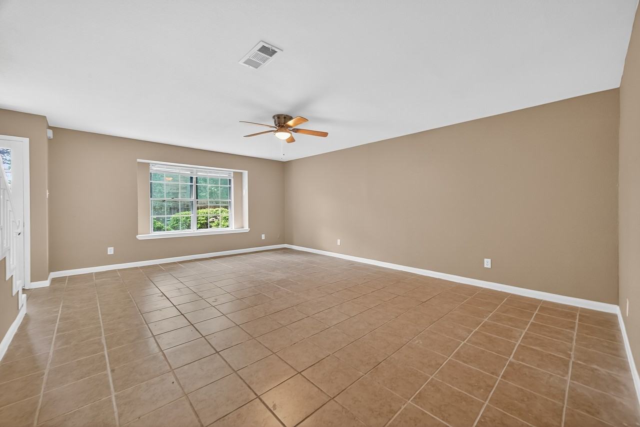 6710 Biggs Court - Photo 4 of 10