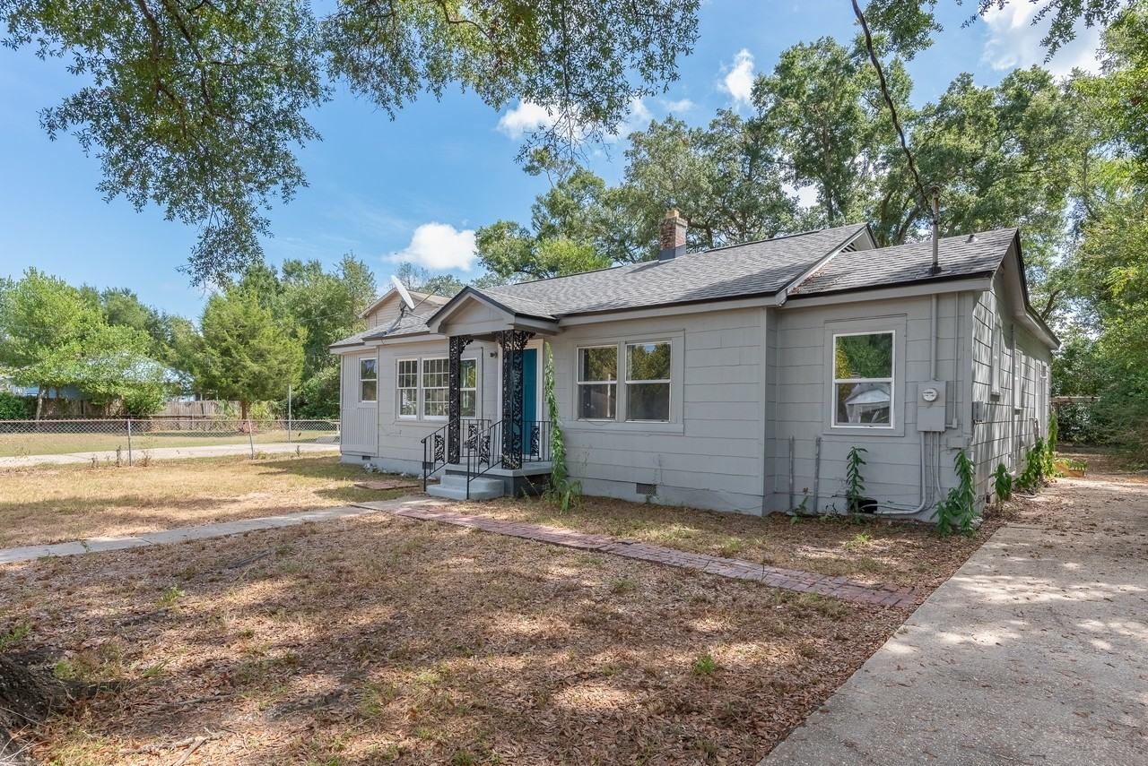 1217 Poppy Avenue #1 - Photo 3 of 29