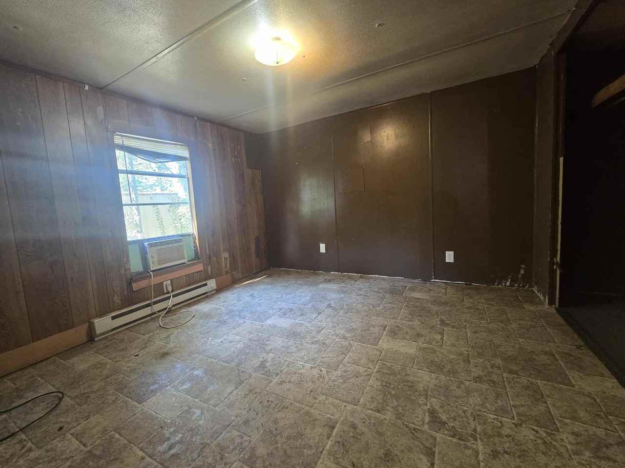 1380 Mapleash Avenue #5 - Photo 6 of 8