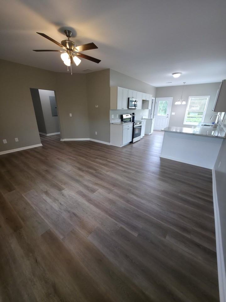 207 Charlotte Cir #1 - Photo 3 of 14