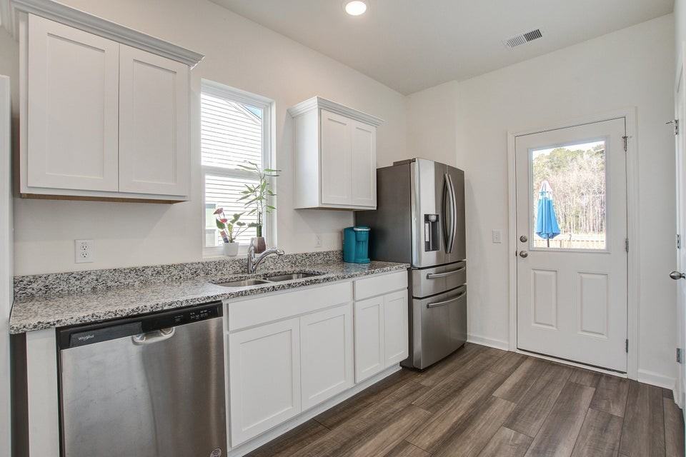 576 Polaris Way #1 - Photo 7 of 8