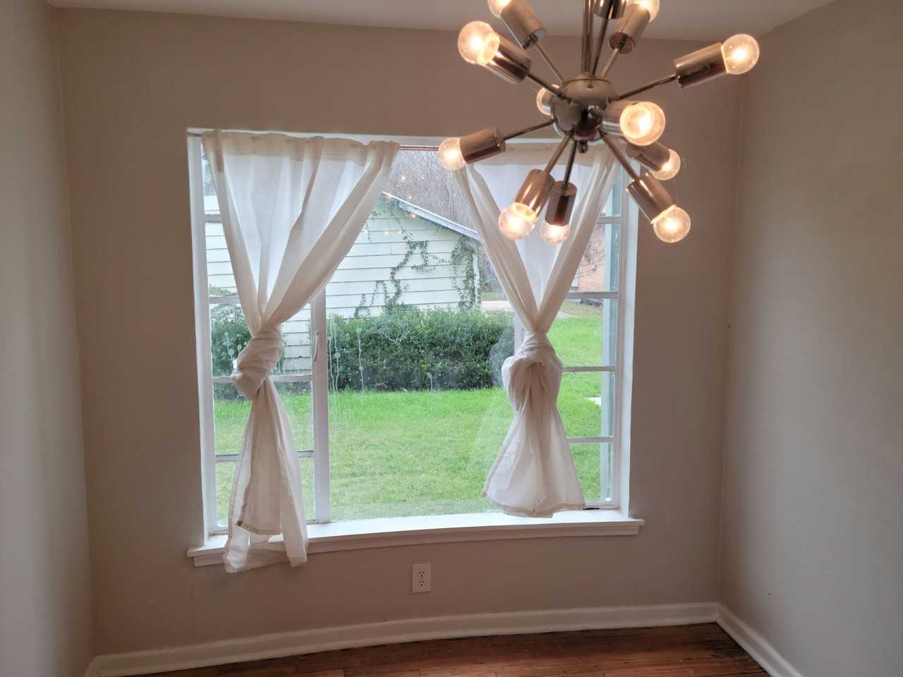 1528 Steves Ave #1 - Photo 6 of 31