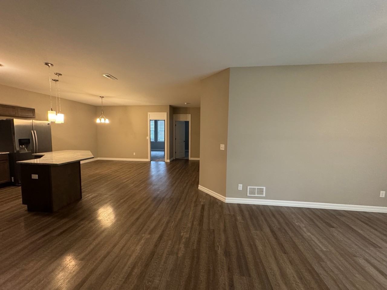 11616 Willowbrook Rd #11628 - Photo 4 of 12