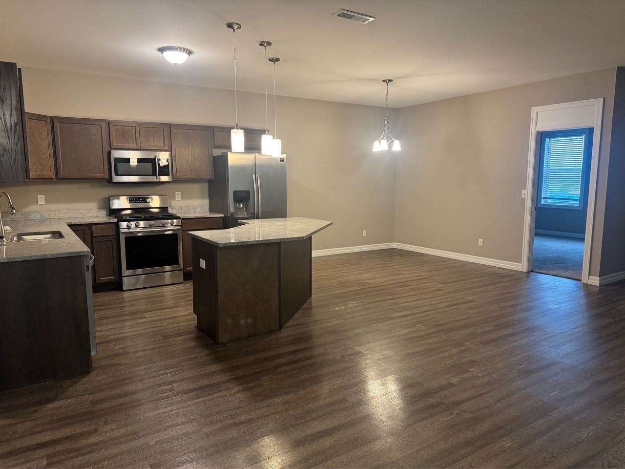 11616 Willowbrook Rd #11628 - Photo 5 of 12