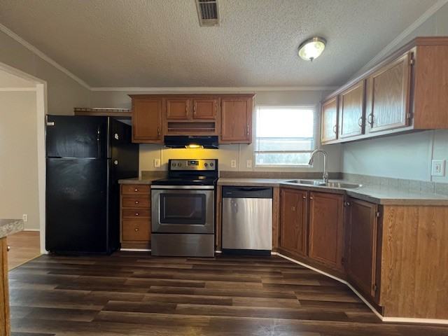 46 Willowbrook Court #1 - Photo 2 of 11