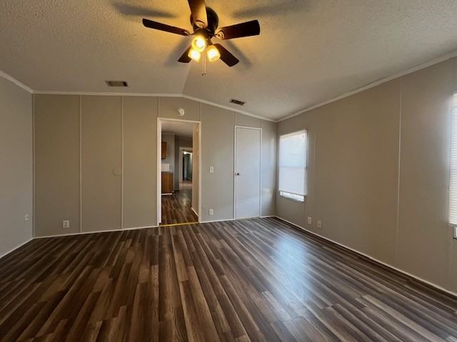 46 Willowbrook Court #1 - Photo 6 of 11