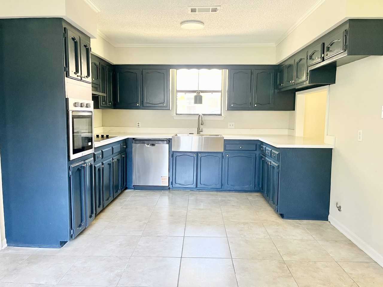 17042 Appomattox Avenue #1 - Photo 4 of 19