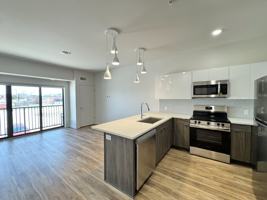featured image of 1653 Midtown Pl