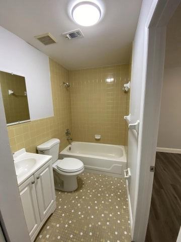 417 Saul Rd Sw #1 - Photo 6 of 10