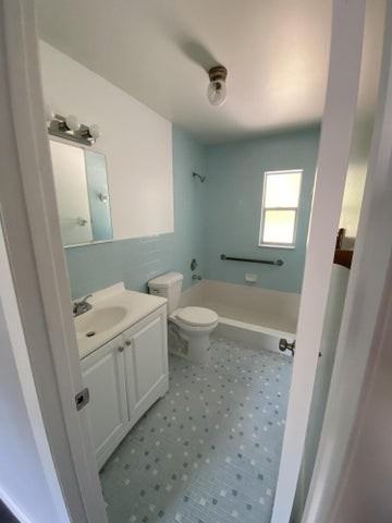 417 Saul Rd Sw #1 - Photo 7 of 10