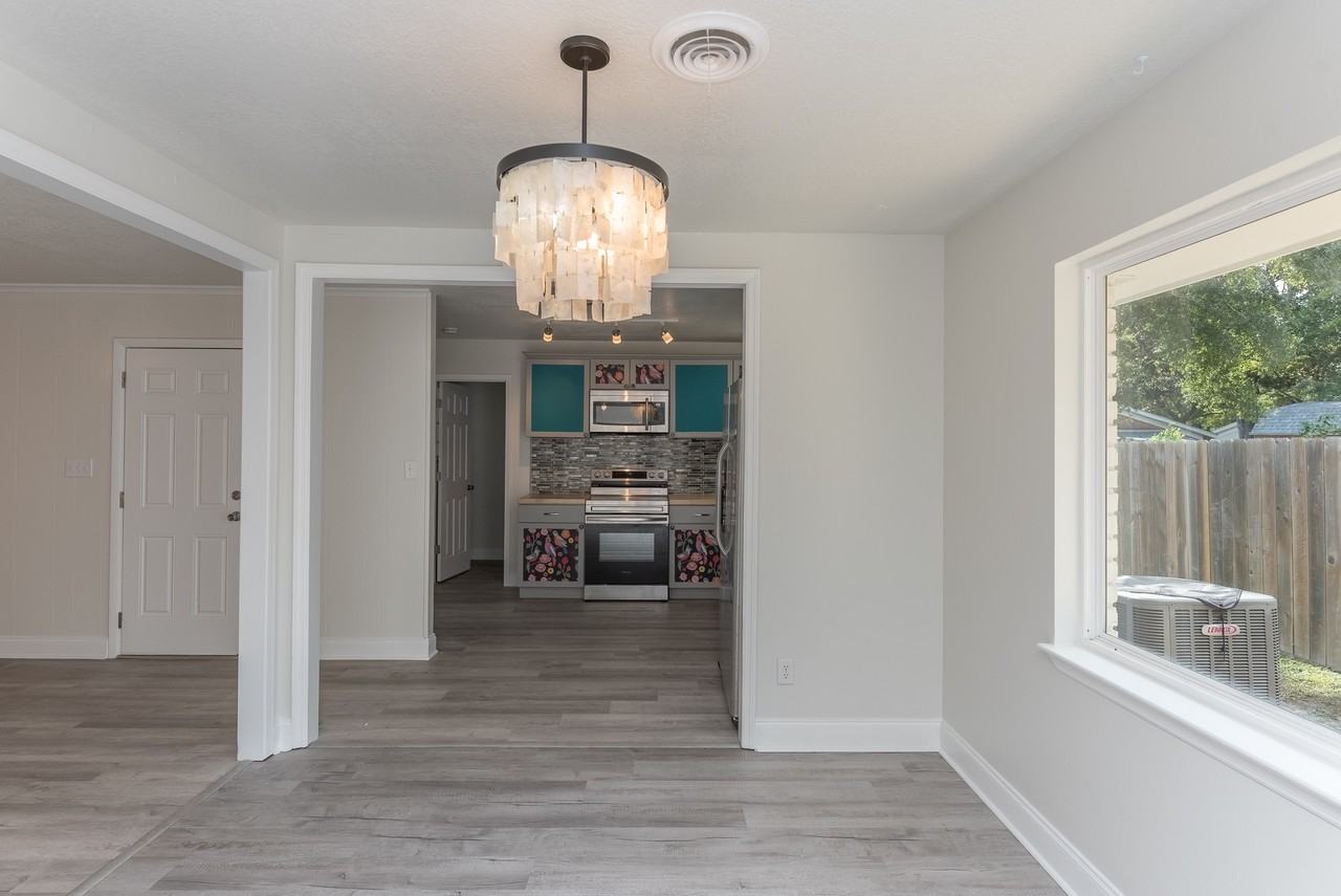 3995 Tom Lane Dr #1 - Photo 5 of 30