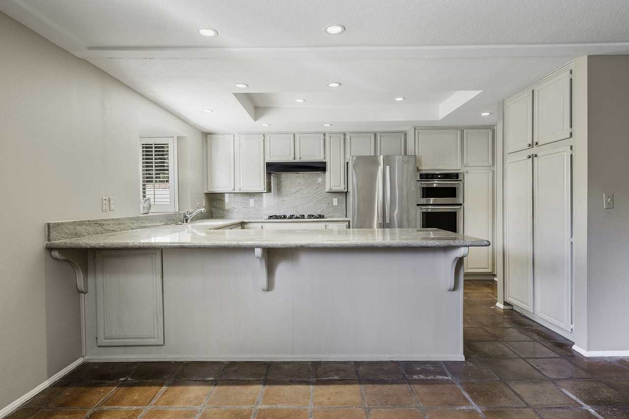 369 Avenida Granada #1 - Photo 7 of 27