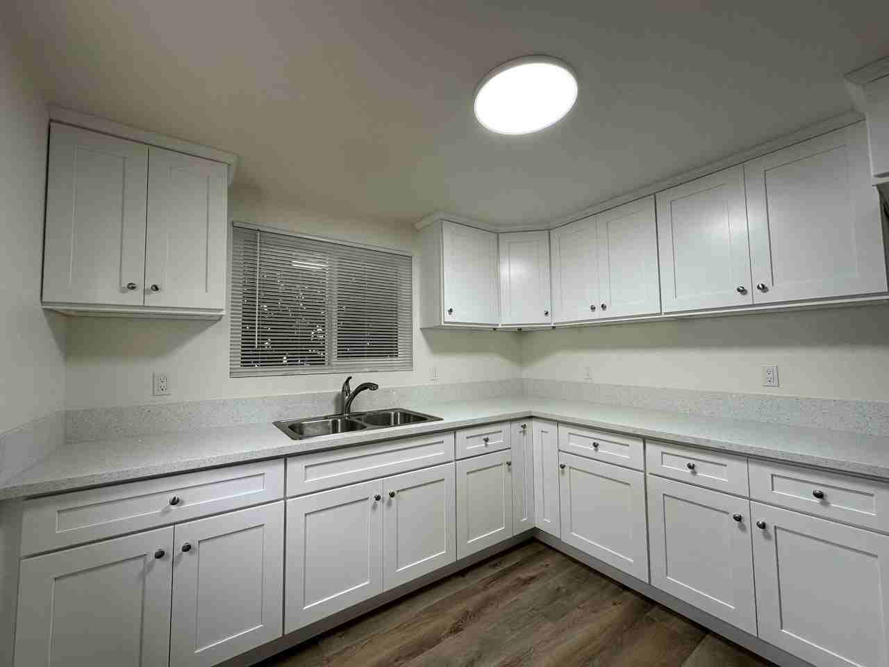 1802 East 4th Street #A - Photo 6 of 26