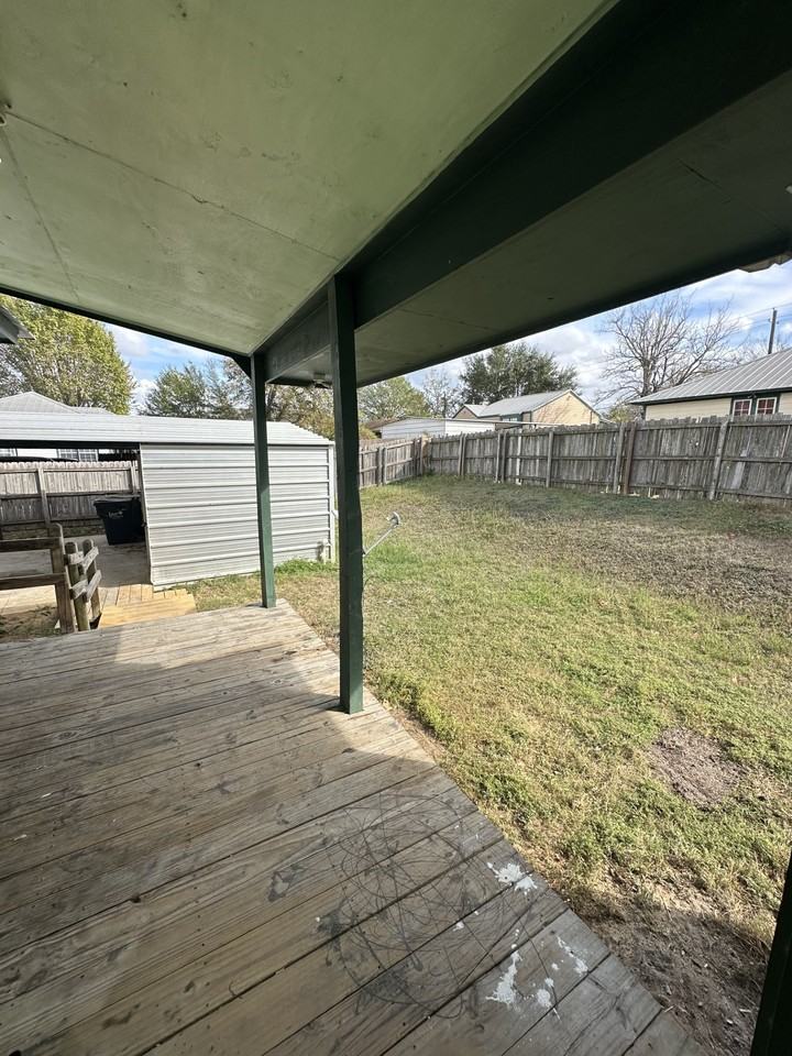 1000 East Main Street #1 - Photo 6 of 6