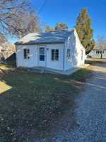 featured image of 729 Washington Street #1