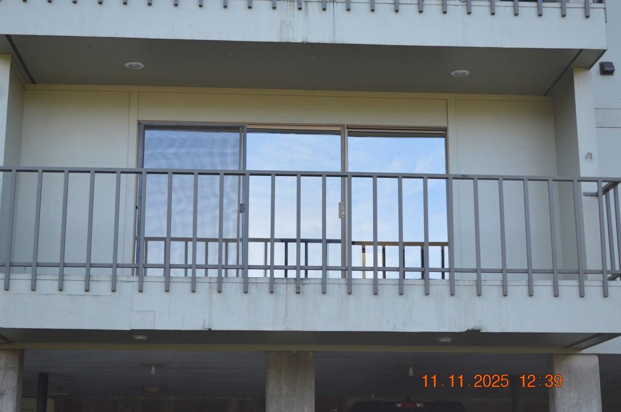 250 Southwest 3rd Street #2 - Photo 2 of 13