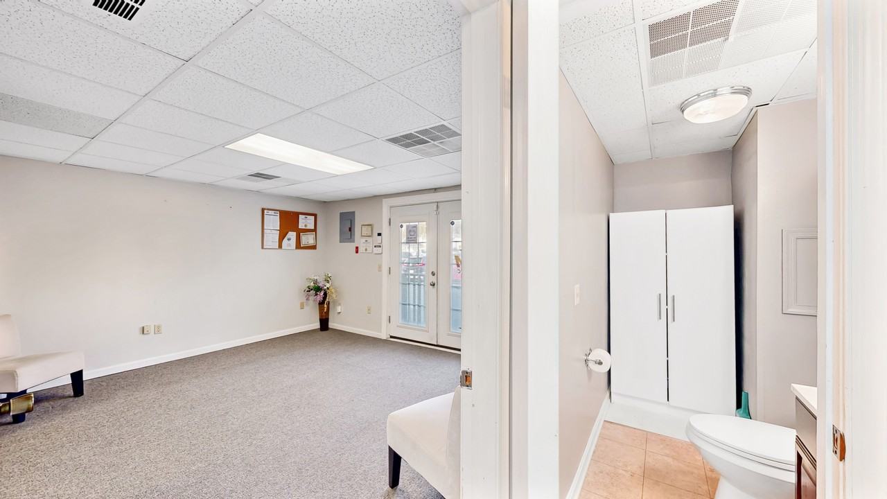 383 W North St #A - Photo 6 of 22