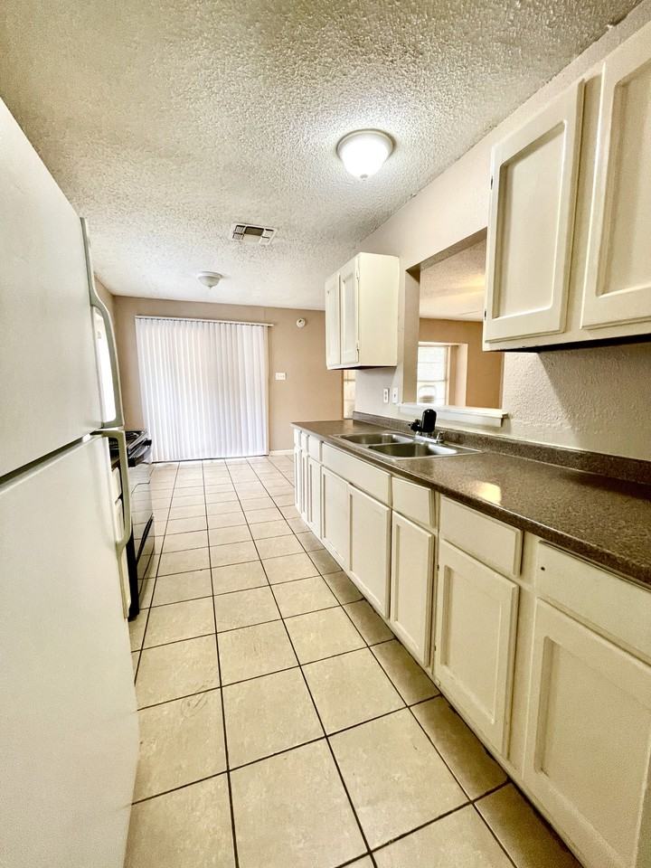 1078 Honey Tree Street #1 - Photo 6 of 27