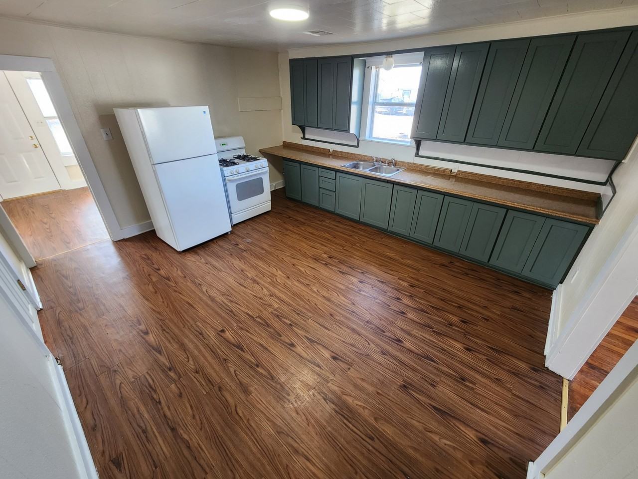 231 West 4th Street #1 - Photo 6 of 13