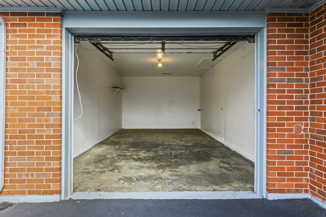 1707 Sarasota Ct #1 - Photo 5 of 25