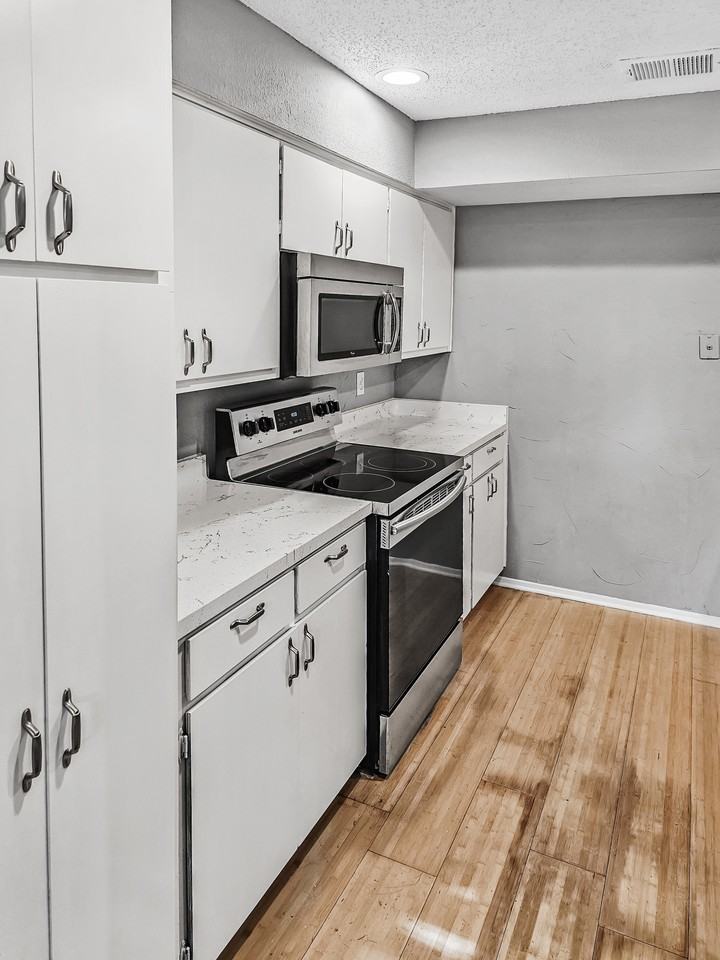 2612 San Pedro Street #207 - Photo 3 of 22