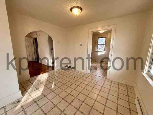 1202 3rd Avenue Southwest #1 - Photo 7 of 13