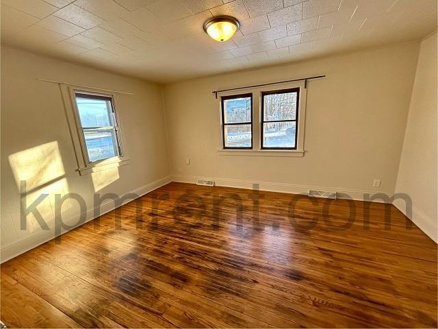 606 5th Pl Se #1 - Photo 2 of 15