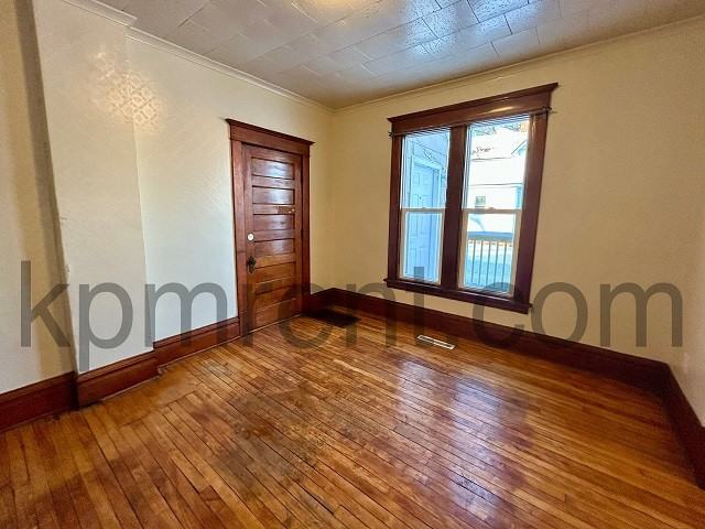 705 10th St Ne #1 - Photo 6 of 16