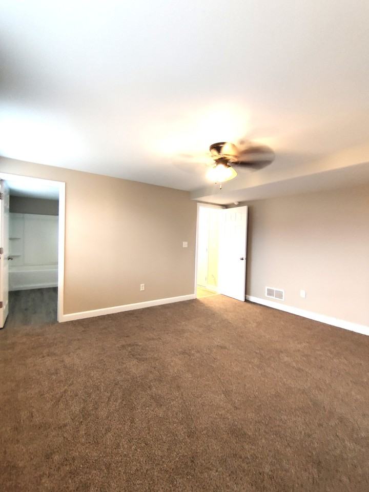 2026 2026 North 3372nd Road504 #504 - Photo 4 of 11