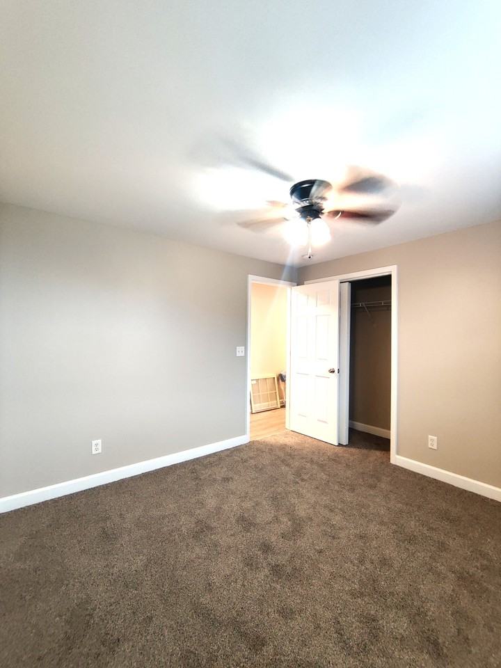 2026 2026 North 3372nd Road504 #504 - Photo 6 of 11