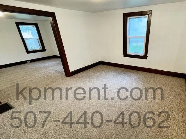 621 Oak St #1 - Photo 4 of 15