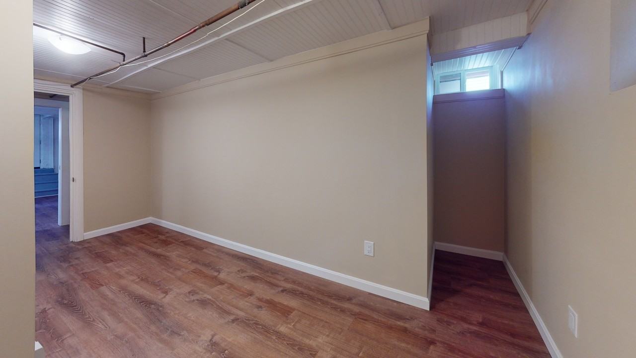 310 Lowell St #1 - Photo 4 of 29