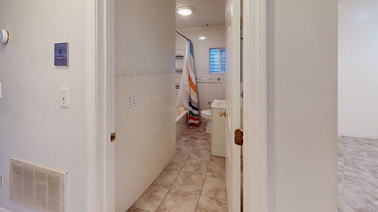 277 Paris Street #3 - Photo 5 of 7