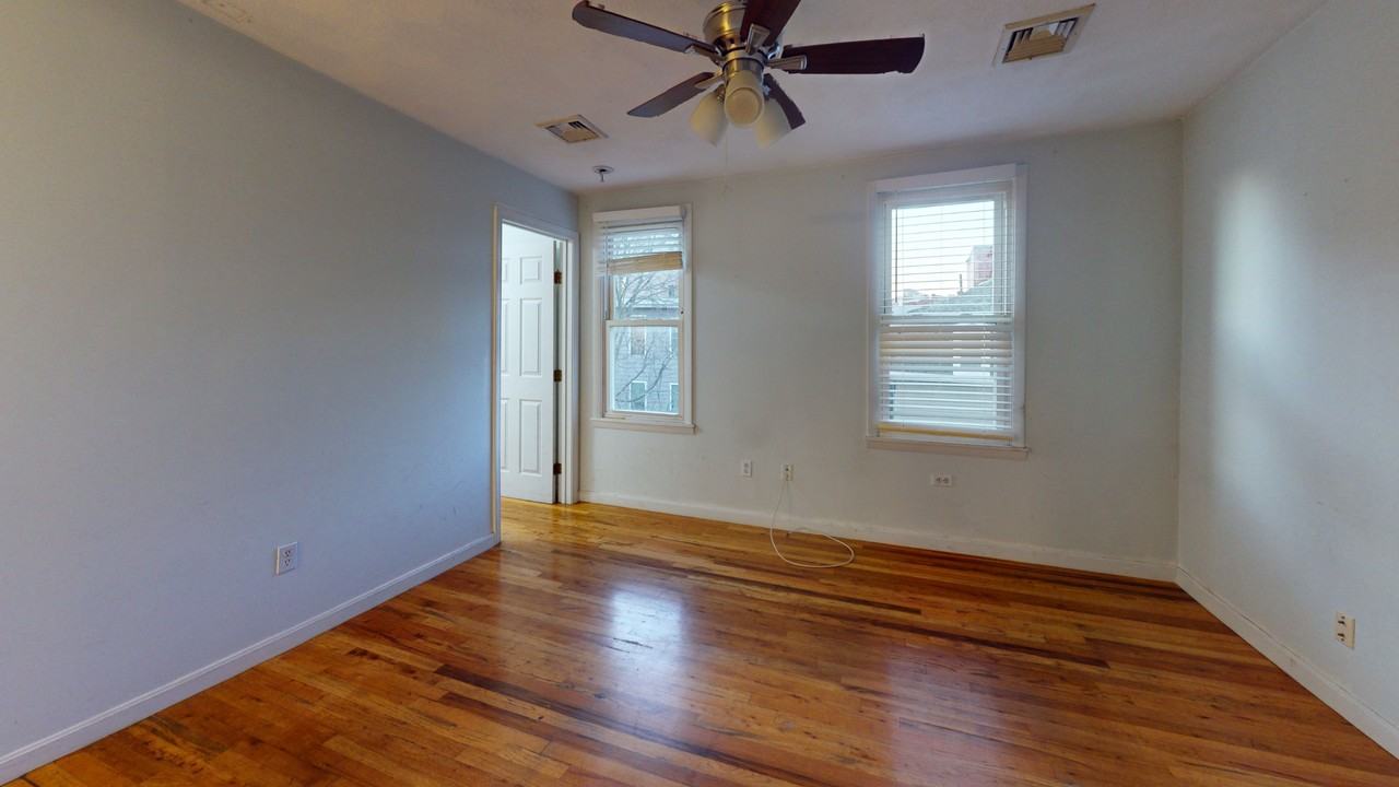 277 Paris Street #3 - Photo 6 of 7