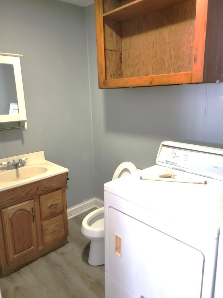 319 N Hugh St #1 - Photo 2 of 8