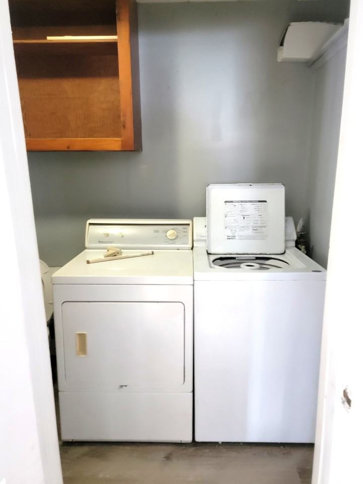 319 N Hugh St #1 - Photo 3 of 8