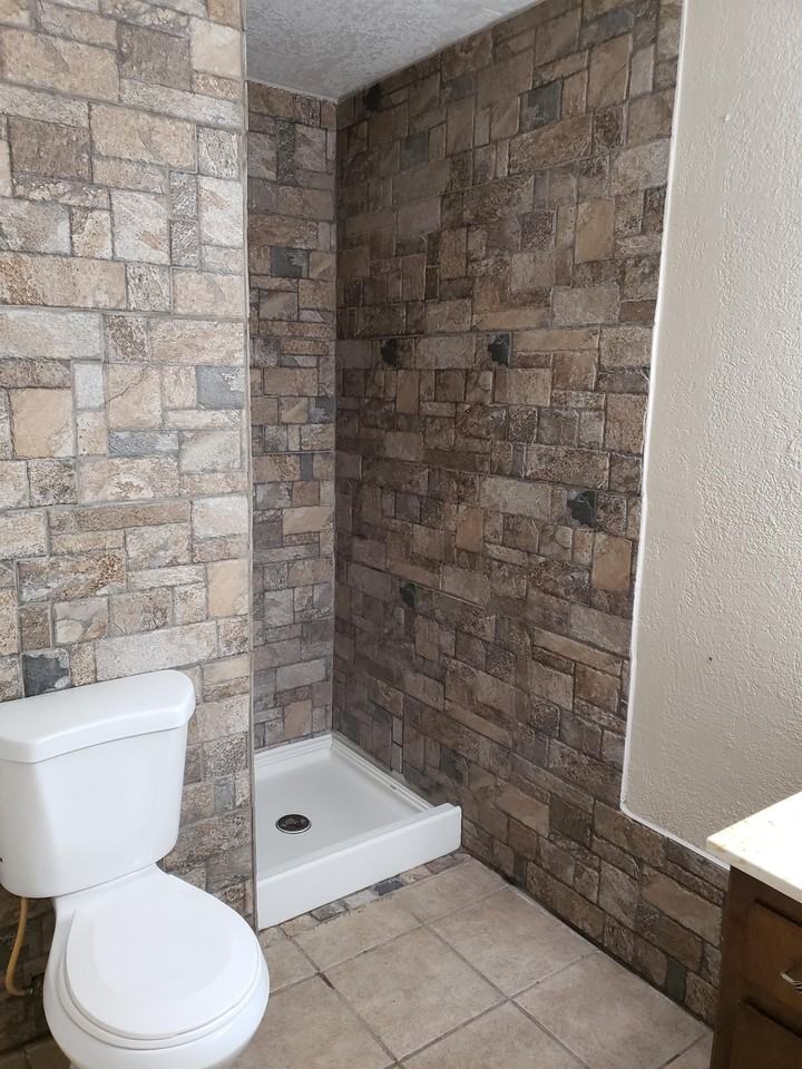 530 N Burk St #C - Photo 5 of 10