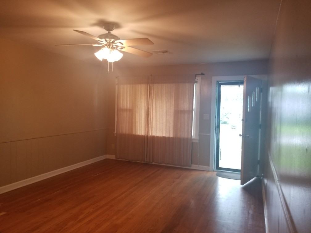 1008 South Stanley Street #1 - Photo 2 of 12