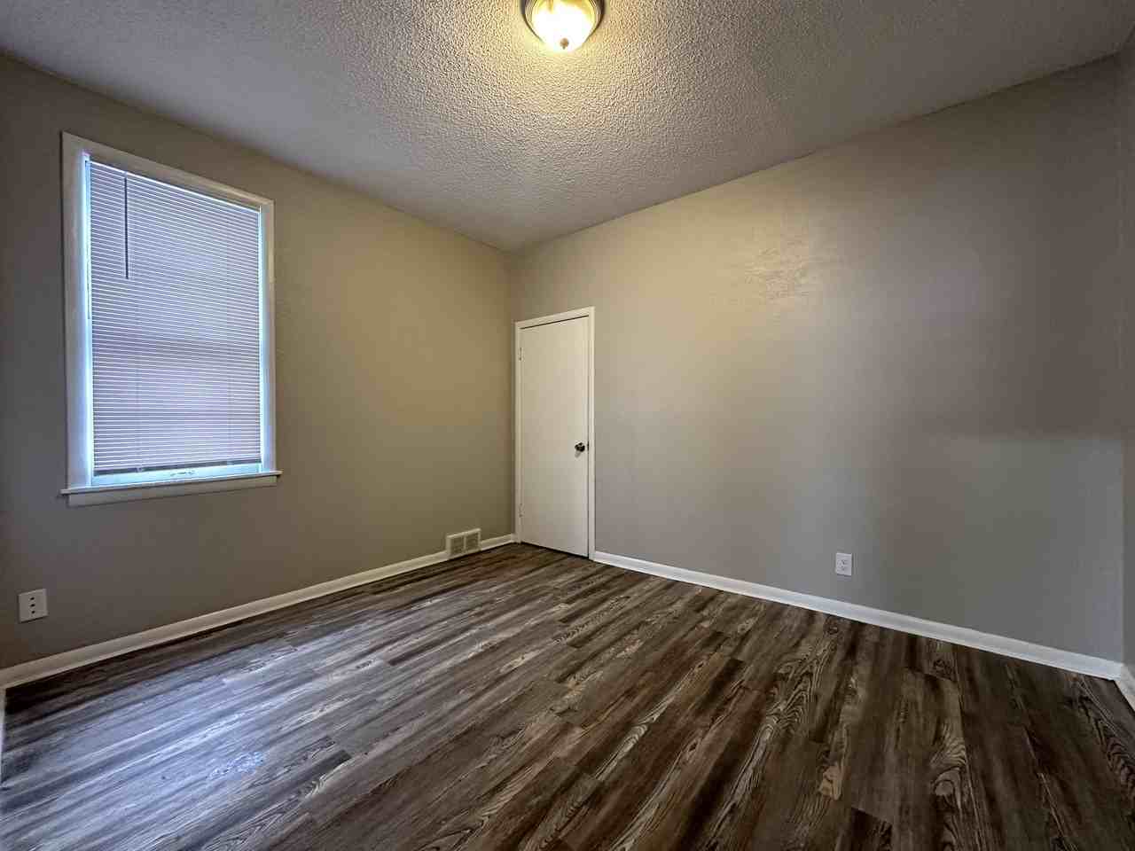 721 5th Avenue #1 - Photo 3 of 15