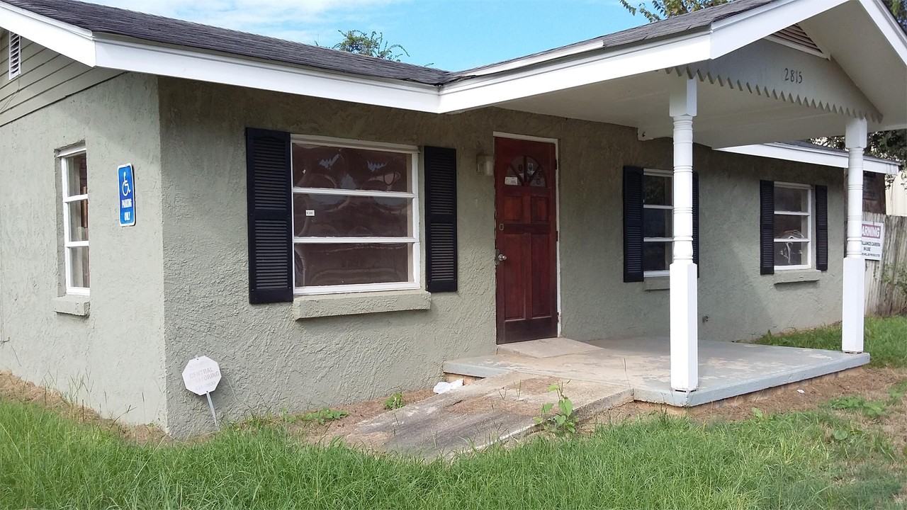 2815 Palmyra Road #B - Photo 2 of 13