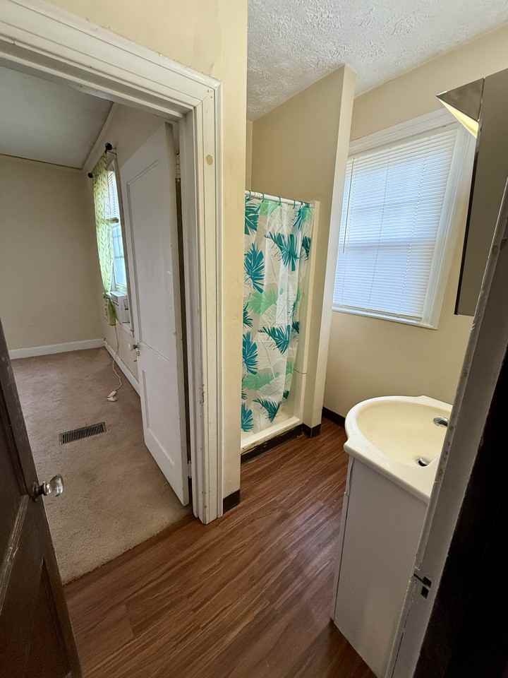 820 11th Ave #2 - Photo 2 of 8