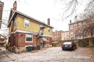 featured image of 2372 Stratford Avenue #1