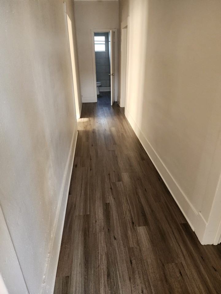 666 West Robinson Street #666 - Photo 3 of 12