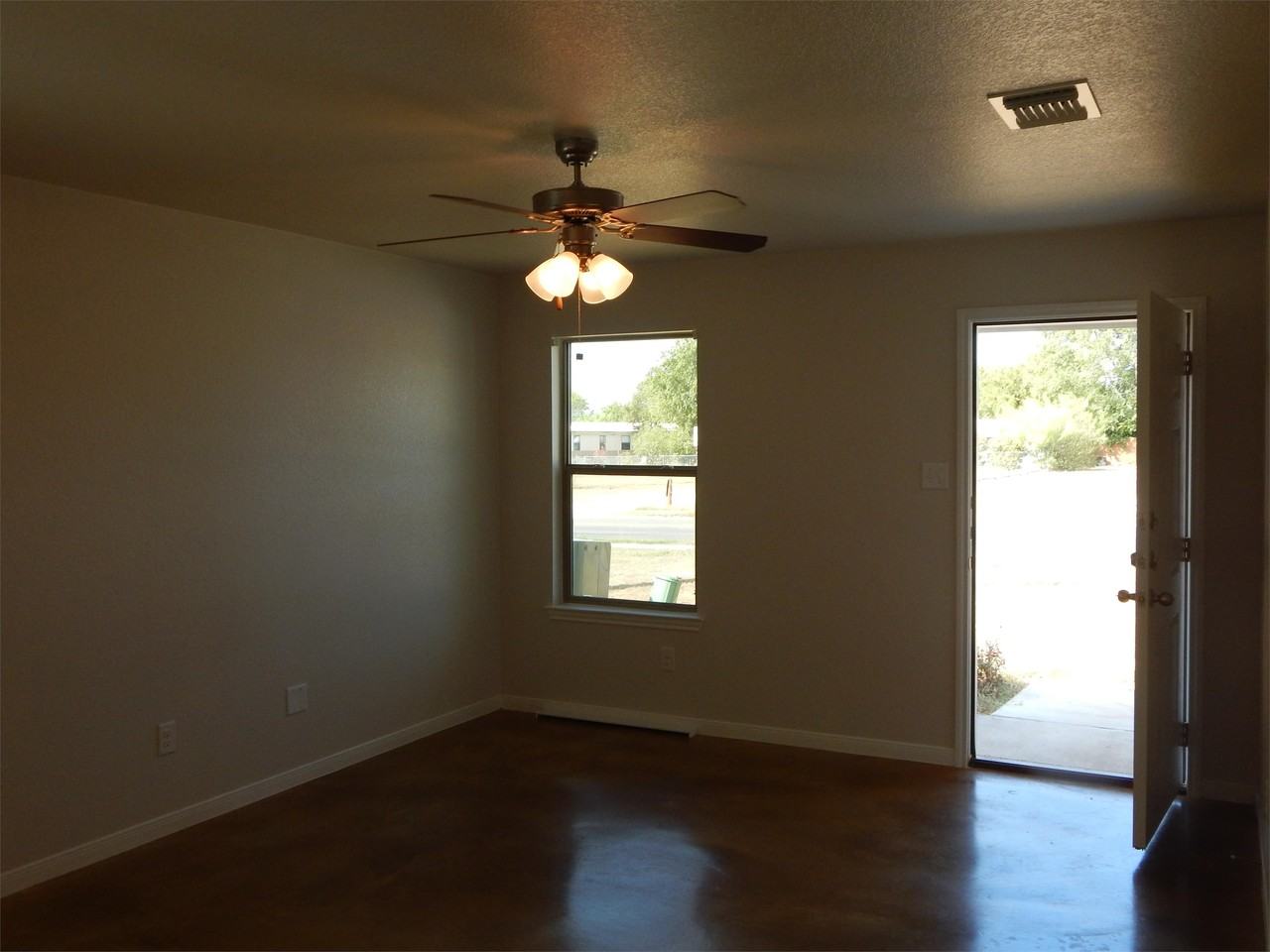 1811 Indian Trl #B - Photo 3 of 26