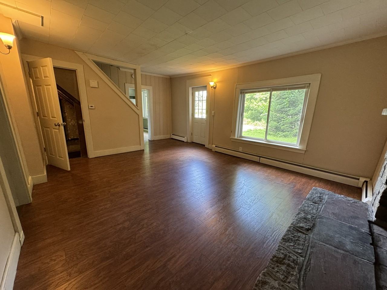 180 Amherst Rd #1 - Photo 7 of 18