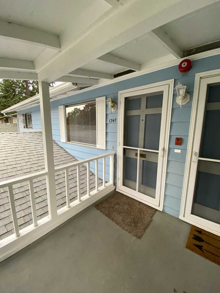 1347 Fir St S #1347 - Photo 4 of 23