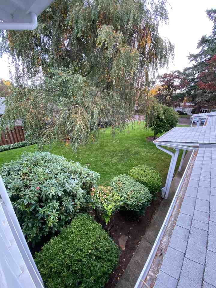 1347 Fir St S #1347 - Photo 5 of 23